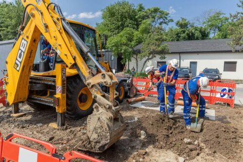 Investiții de peste 520 de milioane de euro în rețelele de apă și canalizare din București