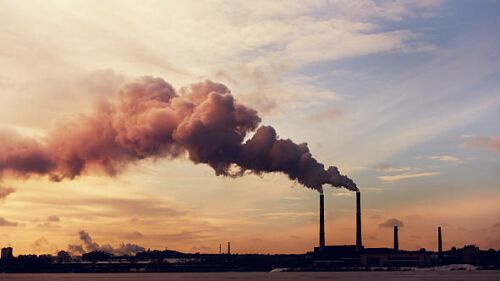 Consiliul UE sprijină sectoarele mari consumatoare de energie în timpul tranziției către emisii reduse