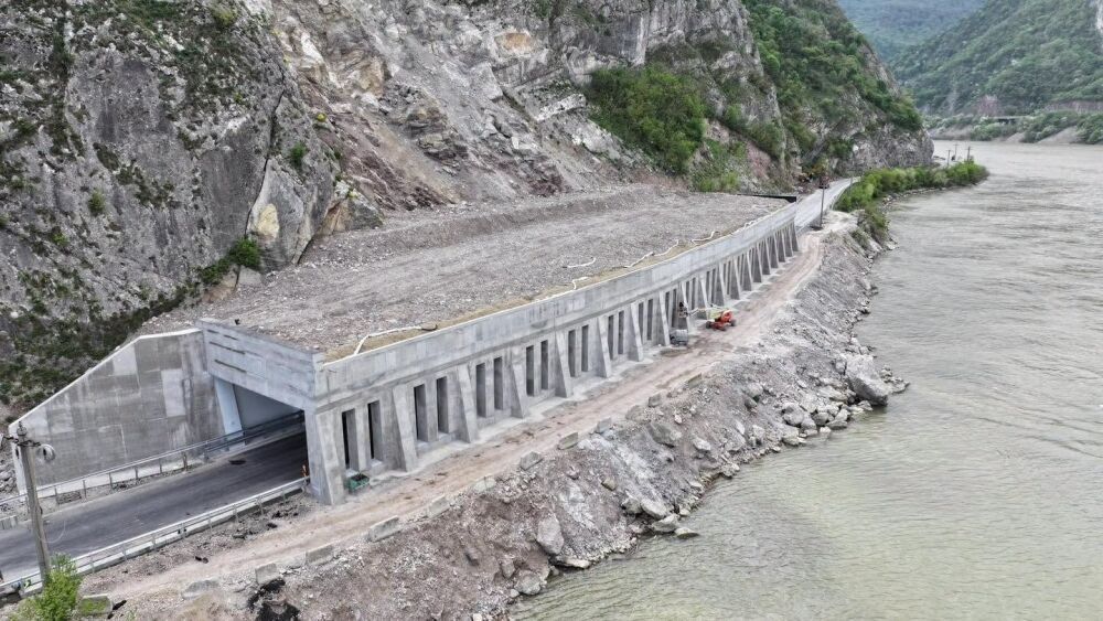Proiectare pentru DN7CC: Lucrări de consolidare la Călimănești