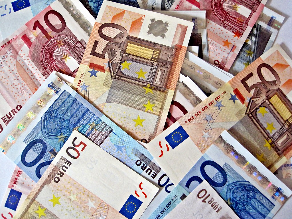 Ajutoare de minimis acordate IMM-urilor pentru garantii la credite