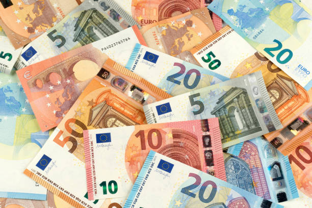 Program legislativ 2025: Ce proiecte de legi va propune Guvernul anul acesta